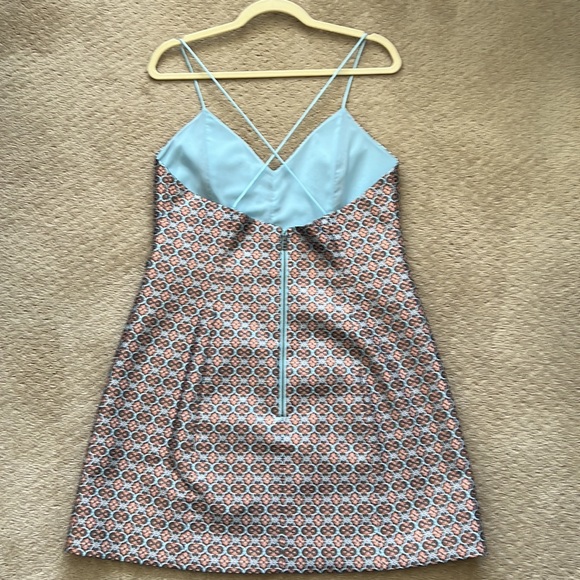 Alice + Olivia Cocktail dress with metallic shine!! - Picture 4 of 6